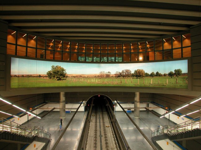 El Metro de Madrid implanta la herramienta EMX de Consultia IT para mejorar el mantenimiento a través de dispositivos móviles. PDF de 4 pág.